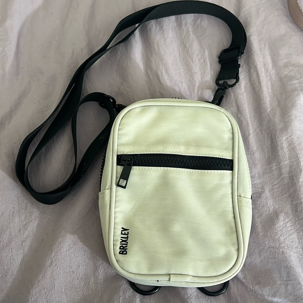 Brixley Crossbody